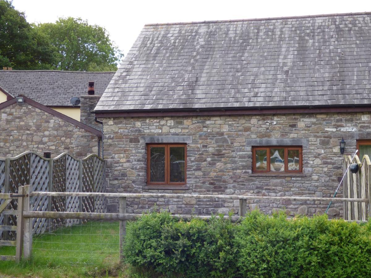Riverside Barn * Gilwern